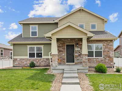 2304 Winding Dr Longmont, CO 80504