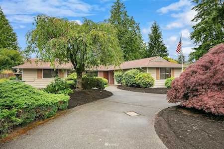 10601 SE 4th St Bellevue, WA 98004