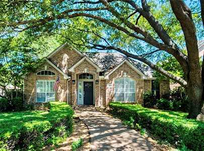 2217 Monticello Circle Plano, TX 75075