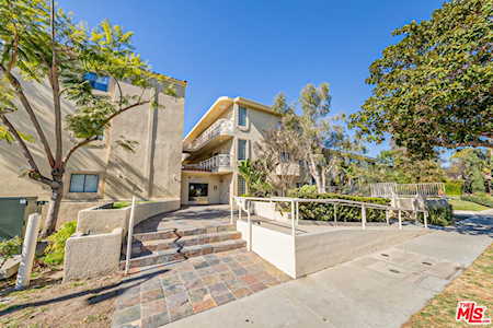 861 S Windsor Blvd Los Angeles, CA 90005