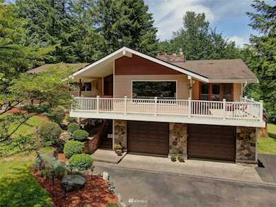 25806 SE 192nd St Maple Valley, WA 98038