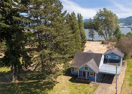 285 N Welcome Slough Rd Cathlamet, WA 98612