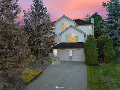 2412 21st Avenue Ct SE Puyallup, WA 98372