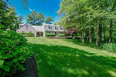 26 Holly Rd Marion, MA 02738