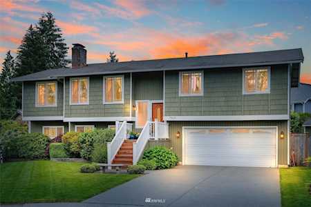 7820 NE 146th St Kenmore, WA 98028