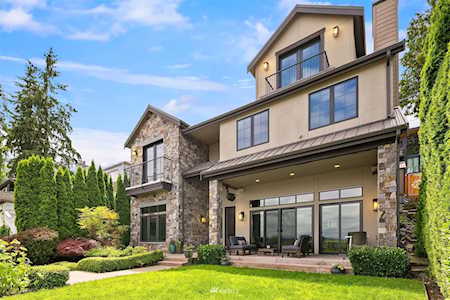 923 Lake Washington Blvd S Seattle, WA 98144