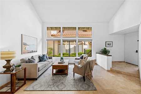 9827 Lewis Ave Fountain Valley, CA 92708