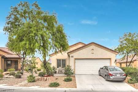 7948 Song Thrush St North Las Vegas, NV 89084