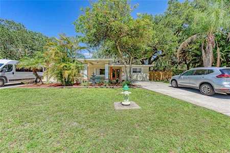 15 Dade Ave Sarasota, FL 34232