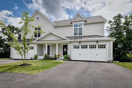 53 Clarks Hill Circle #53 Framingham, MA 01702