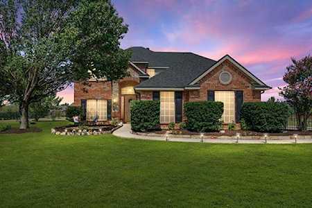11408 Round Lane W Haslet, TX 76052