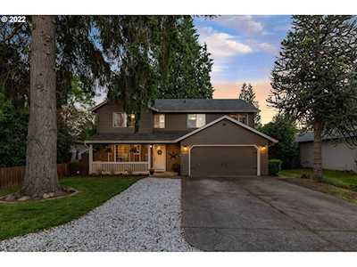 4922 NE 22nd Ave Vancouver, WA 98663