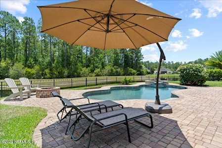 212 Edgeford Ct St Johns, FL 32259