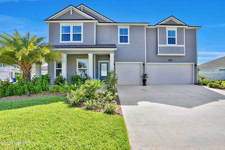 21 Grampian Highlands Dr St Johns, FL 32259