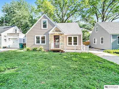 3911 Everett St Lincoln, NE 68506