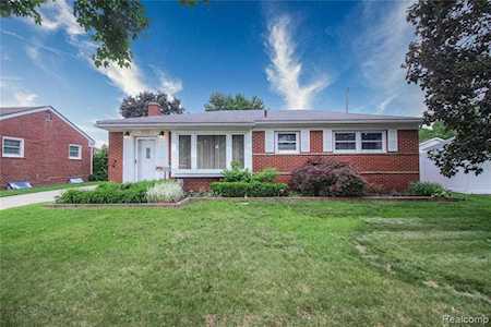 35134 Parkdale St Livonia, MI 48150
