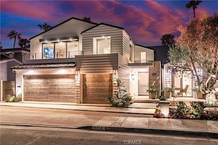 6712 Morning Tide Dr Huntington Beach, CA 92648