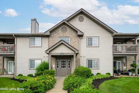 1202 Pickings Pl #202 Louisville, KY 40243
