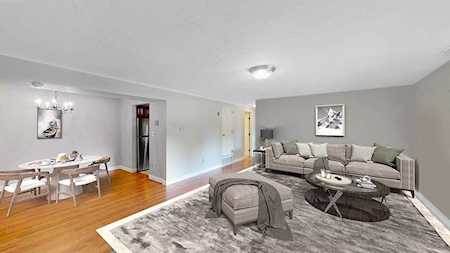 3 Kingswood Dr #1 Abington, MA 02351