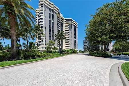 6001 Pelican Bay Blvd #1405 Naples, FL 34108