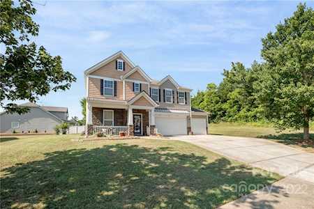 105 Haystack Rd Mount Holly, NC 28120