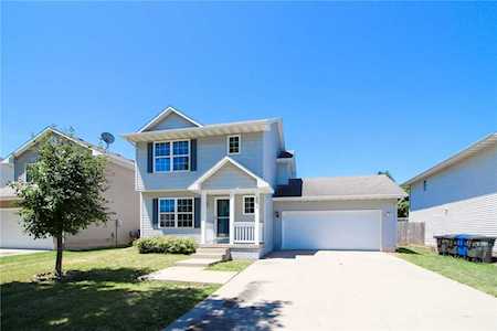 2616 Whispering Ridge Dr Des Moines, IA 50320