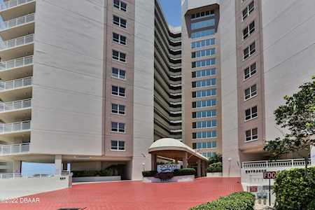 2967 Atlantic Avenue #1204 Daytona Beach Shores, FL 32118