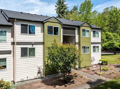 31500 33rd Place SW #V203 Federal Way, WA 98023