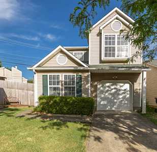 465 Chelsea Woods Dr Lexington, KY 40509