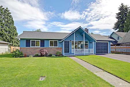 7022 193rd Place SW Lynnwood, WA 98036