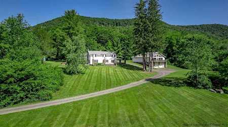 506 Silver Hollow Rd Woodstock, NY 12495
