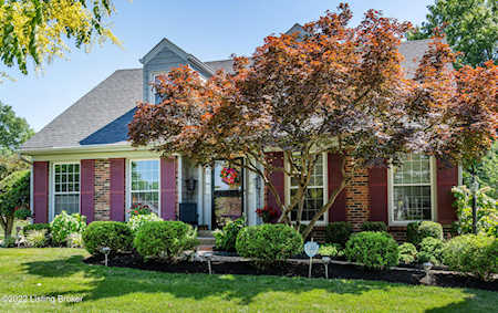 2928 Chimney Rock Ln Louisville, KY 40220