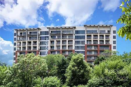 701 Royal Court Ct Charlotte, NC 28202