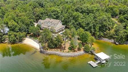 19721 Youngblood Rd W Charlotte, NC 28278