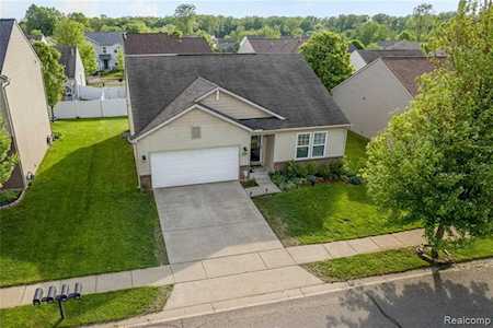 8524 Hawthorn Hl Lima Twp, MI 48130