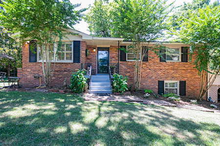 613 Brentlawn Ct Nashville, TN 37220