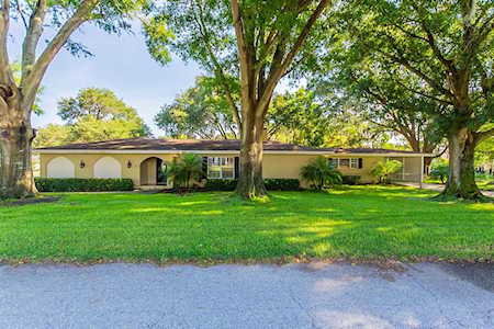 10 W Lake Hamilton CIRCLE Winter Haven, FL 33881