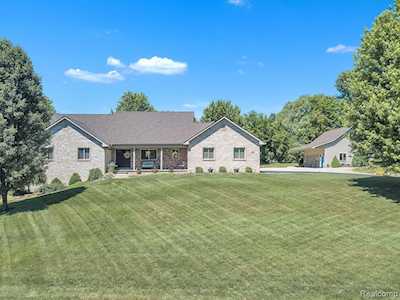 3810 Kipling Circle Genoa Twp, MI 48843