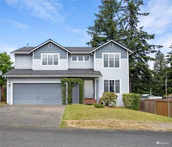 9727 109th St SW Lakewood, WA 98498