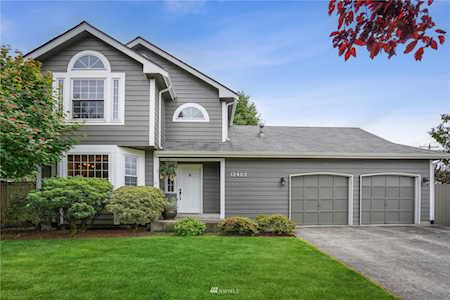 12402 133rd Street Ct E Puyallup, WA 98374