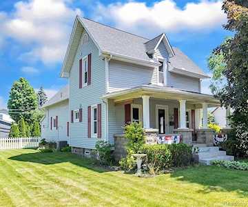 210 Liberty St South Lyon, MI 48178
