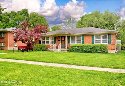2808 Conroy Pl Louisville, KY 40218
