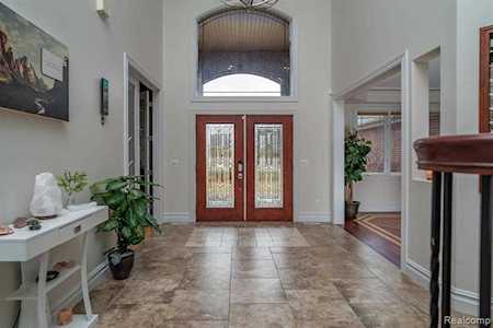 1577 Toms Hollow Brighton Twp, MI 48114