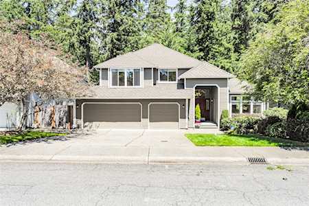 24518 SE 34th Place Sammamish, WA 98029