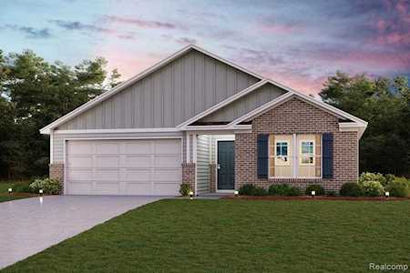 2253 Lake Ridge Dr Grand Blanc, MI 48439