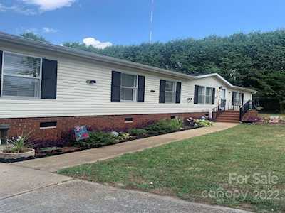 138 Ashley Woods Dr Mooresville, NC 28115