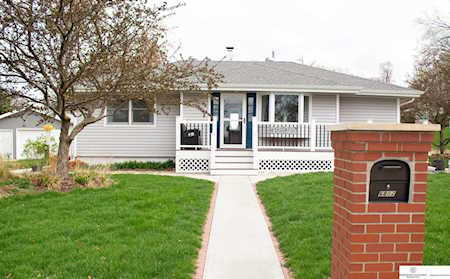 6802 Mason St Omaha, NE 68106