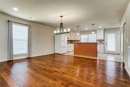 8106 Woodside Road Rowlett, TX 75088