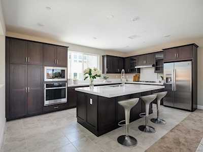 8174 Rose Quartz Circle San Diego, CA 92126