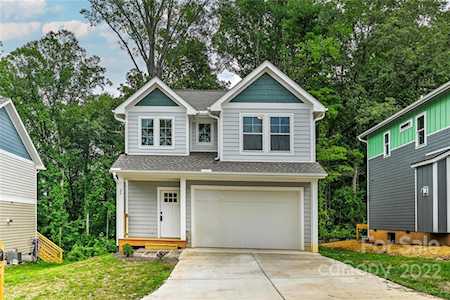 25 Loblolly Ln Asheville, NC 28803